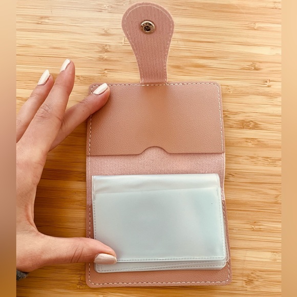 Wallet pink/dusty rose color, small compact size for holding cards - Picture 6 of 6